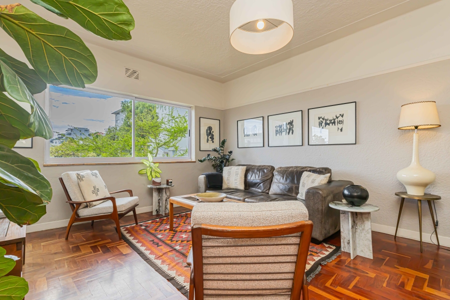 2 Bedroom Property for Sale in Sea Point Western Cape